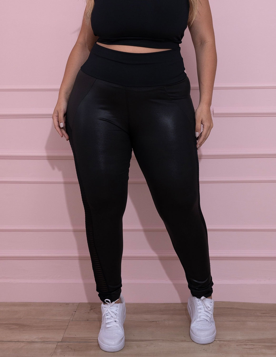 Calça Legging Plus Size Preta Cós Alto com Cirrê e Tela | Ref: 4.4.4372-01