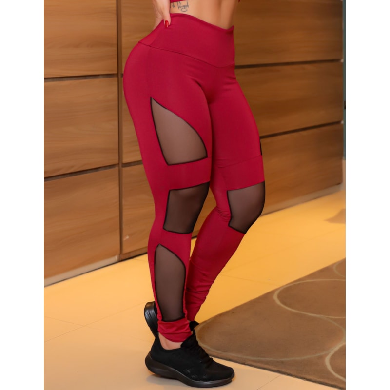 Conjunto Vinho com Cropped com Bojo e Calça Punho com Tule