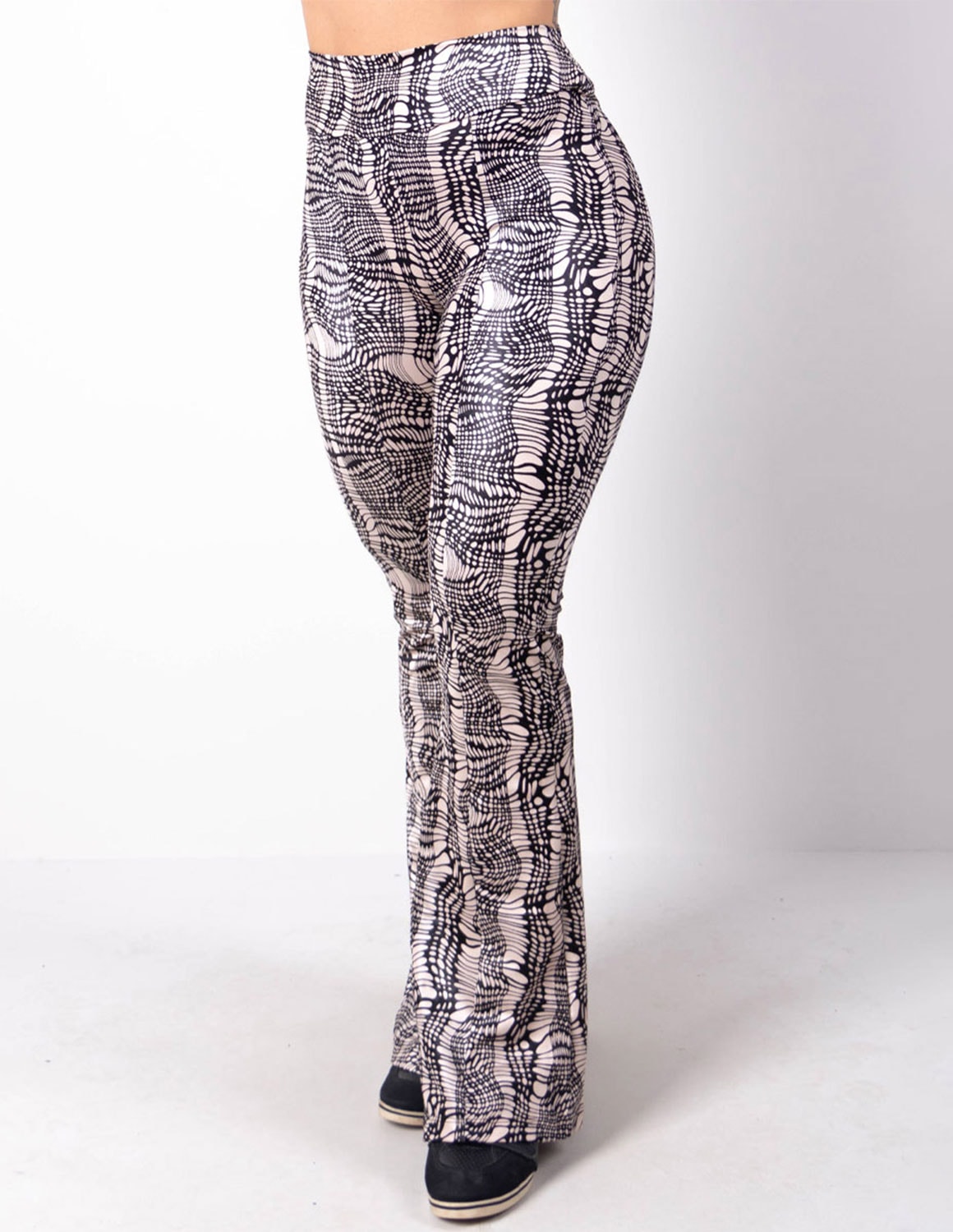 Calça Flare Estampada em Cirrê de Poliamida | Ref: 3.3.2486-1389