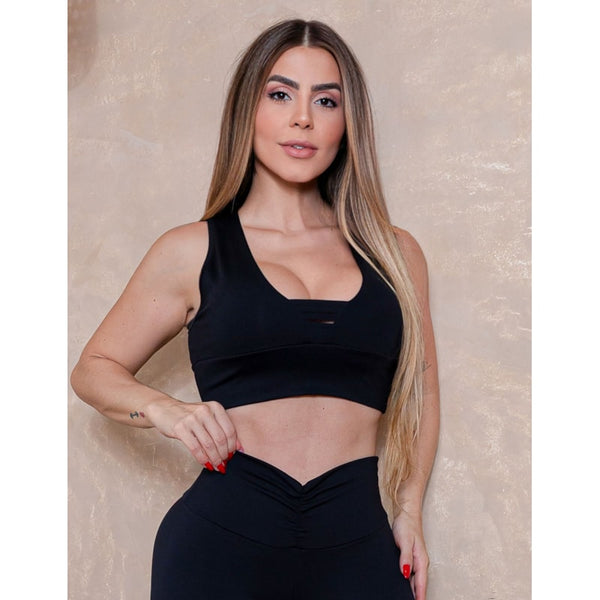 Cropped Preto em Poliamida com Bojo e Decote Gota | Ref: 3.3.2489-01