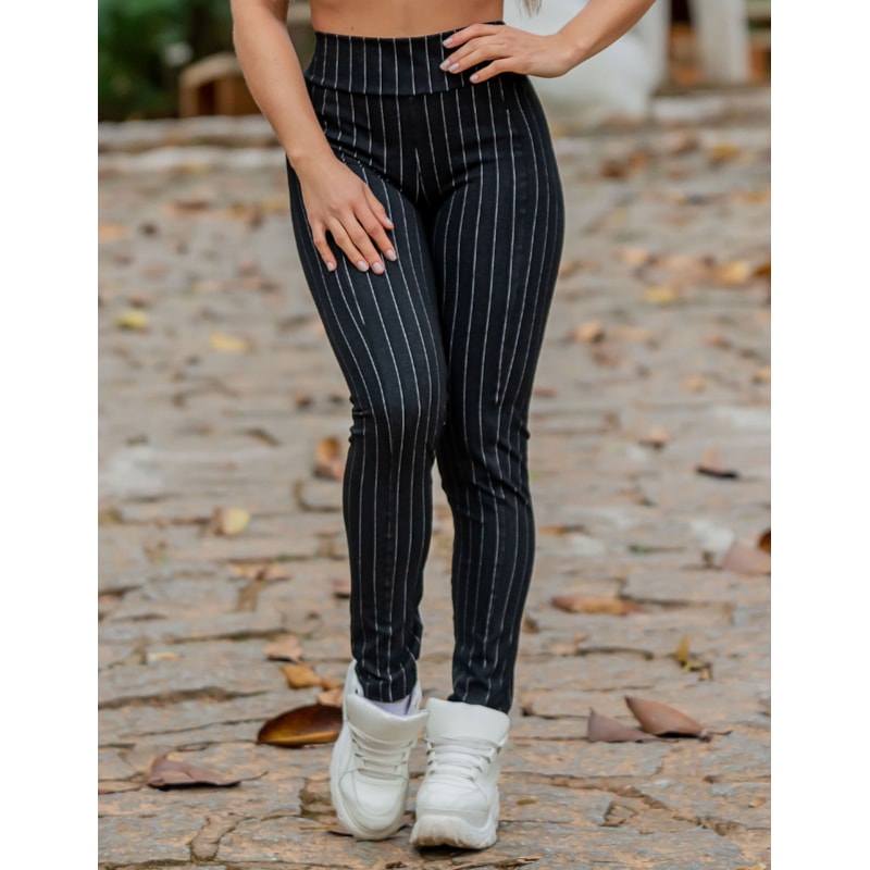 Calça Feminina Montaria Preta com Listas | Ref: 3.3.2507-3147