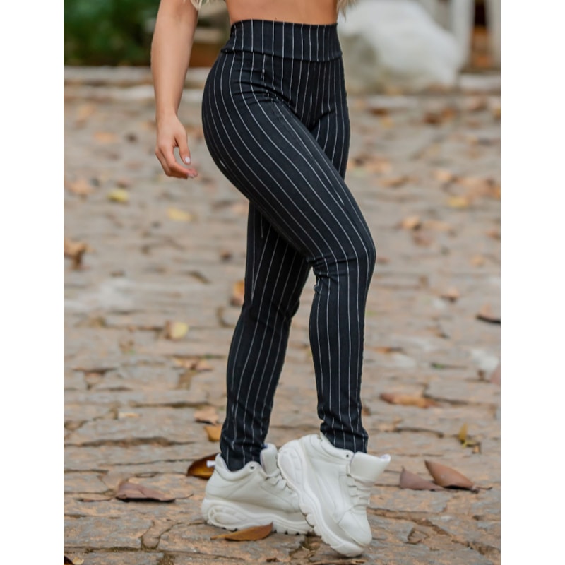 Calça Feminina Montaria Preta com Listas | Ref: 3.3.2507-3147