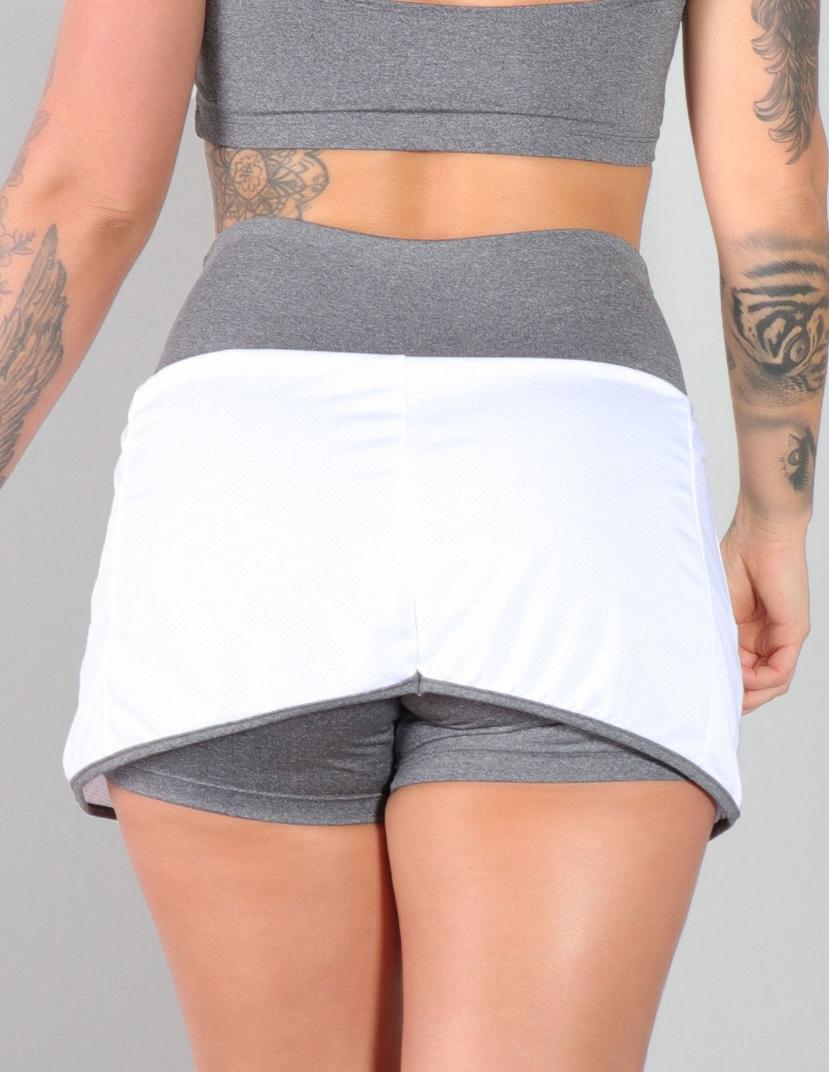 Shot Saia Branco com Saia Dry Fit Mescla com Bolsos | Ref: 4.4.1584-0203