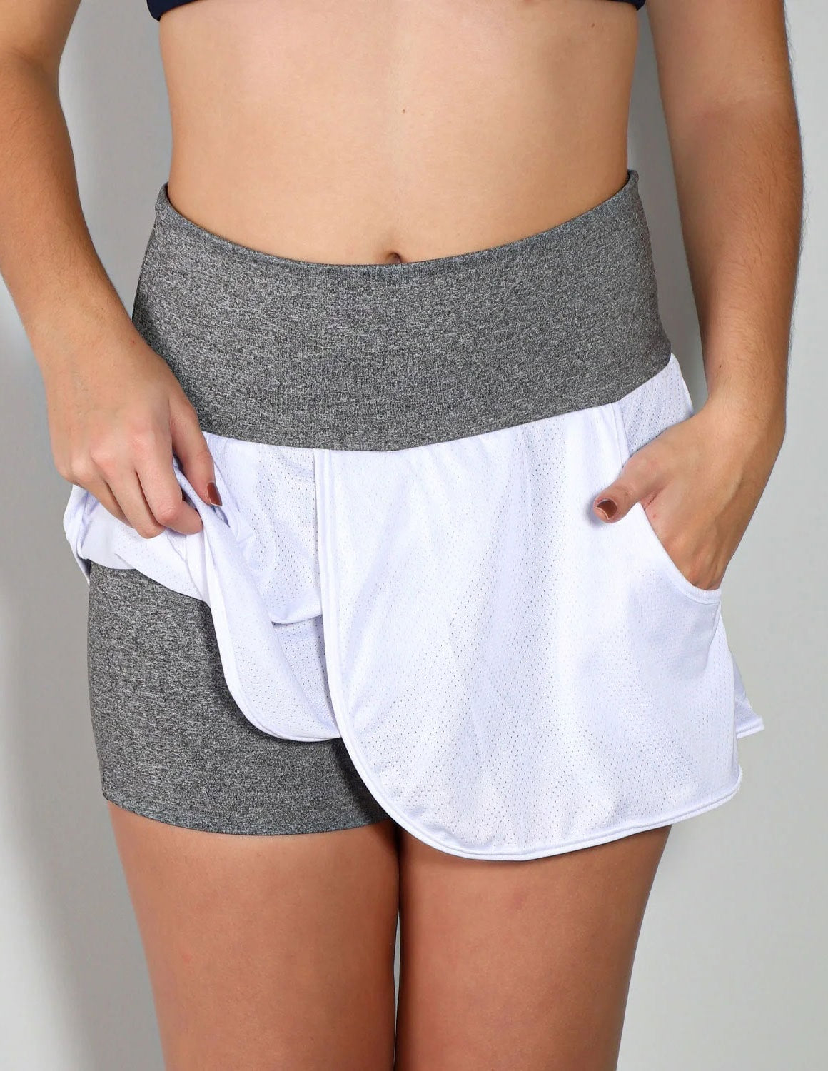Short Saia Mescla com Saia de Dry Fit Branca | Ref: 4.4.1584-0302
