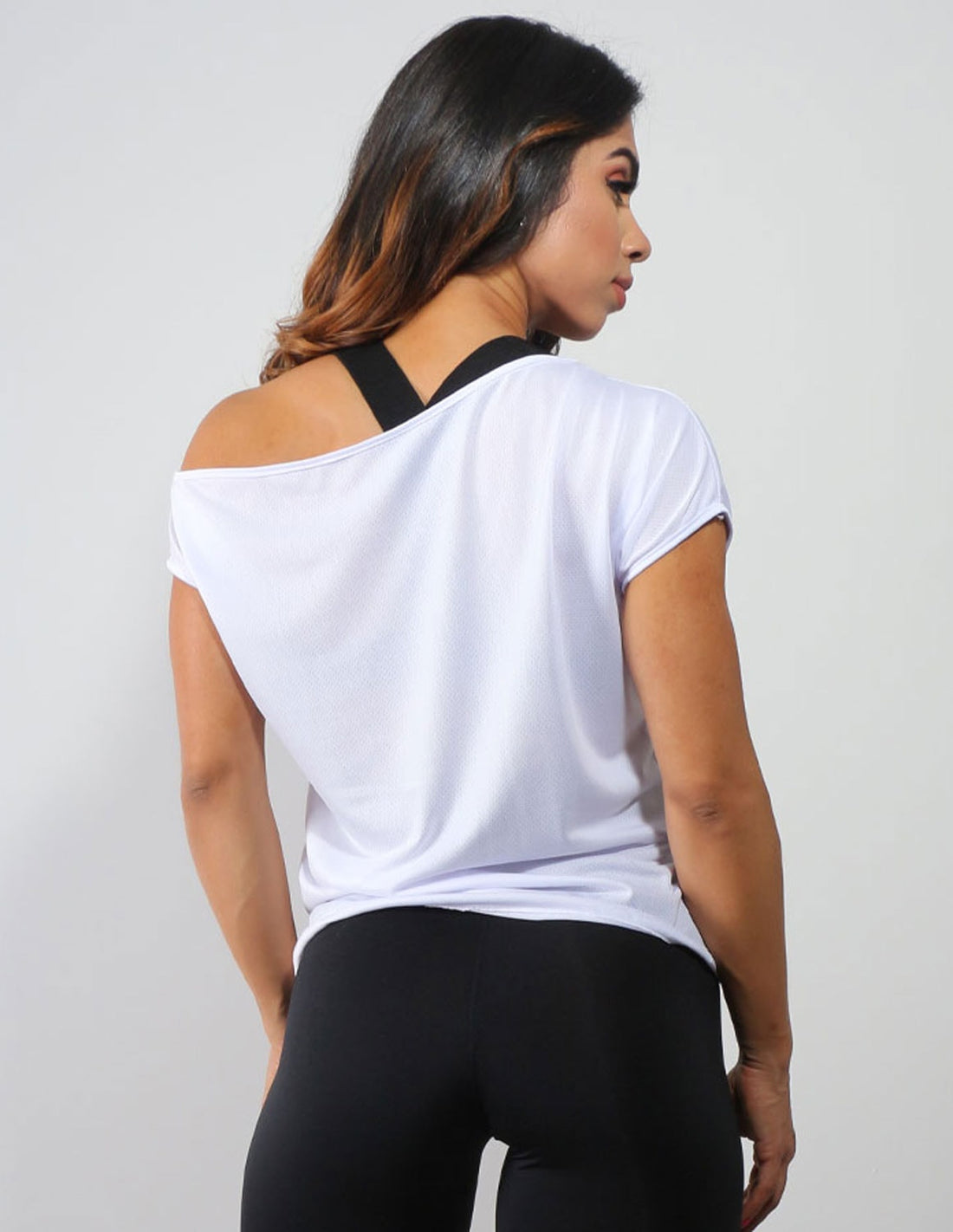 Bata Fitness em Dry Fit de Poliéster Branca | Ref: 4.4.1614-02
