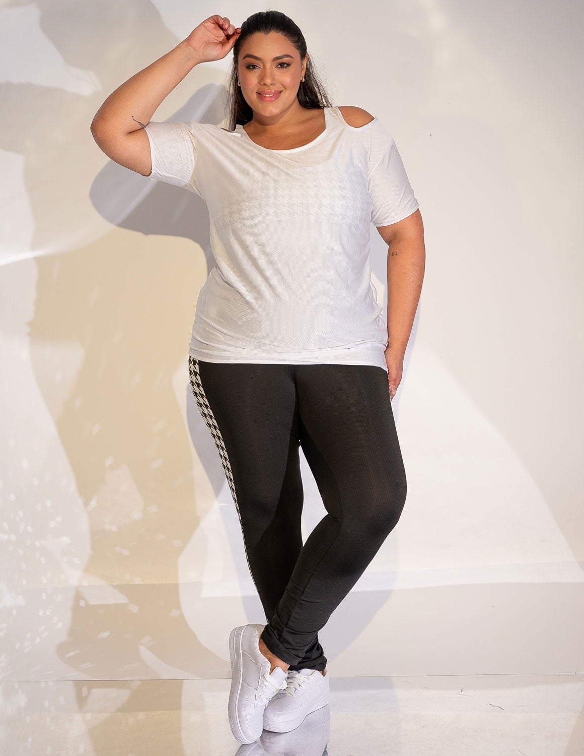 Blusa Fitness Plus Size Dry Fit Branca | Ref: 4.4.1751-02