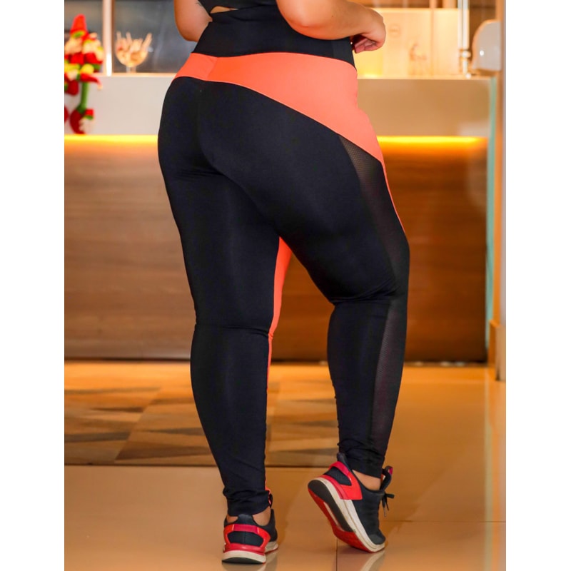 Calça Legging Plus Size Preta e Laranja Neon com Recortes de Tela | Ref: 4.4.1768-0137
