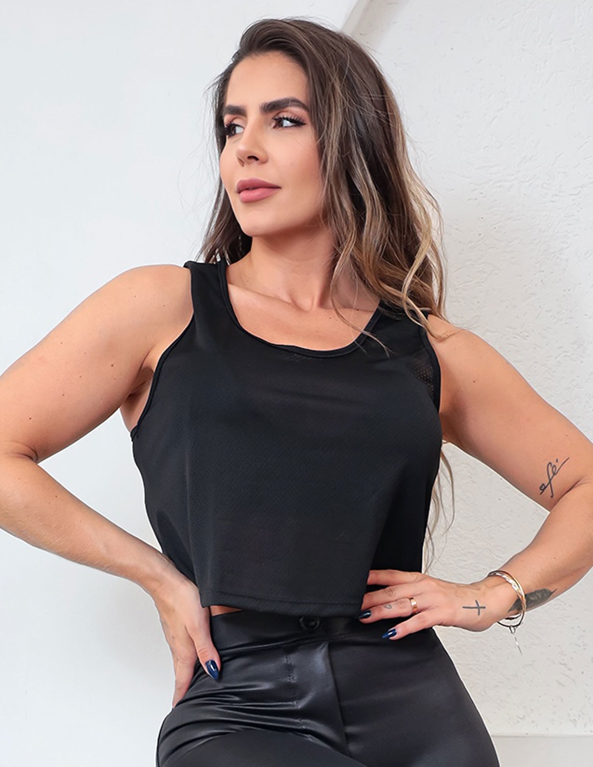 Regata Cropped Fitness em Dry Fit Preto | Ref: 4.4.1783-01