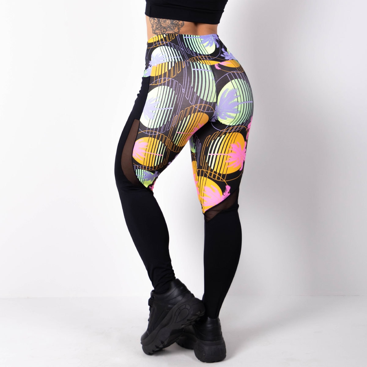 Calça Feminina Fitness Estampada com Tule e Bolsos | Ref: 4.4.1815-3169