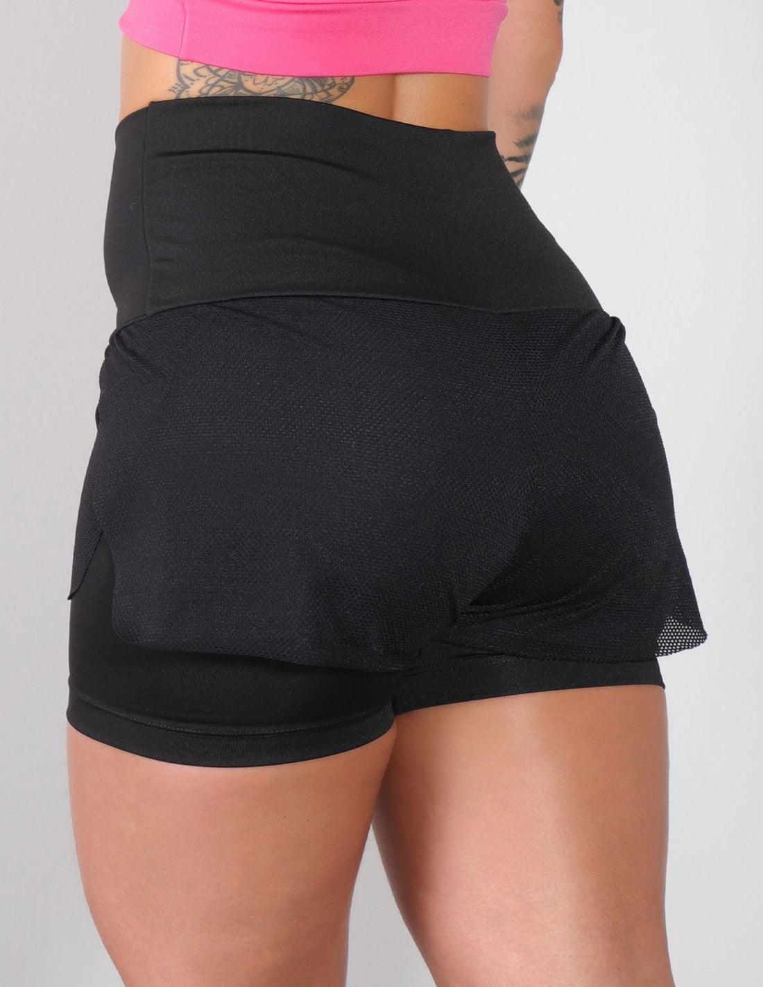 Short Preto com Tela Transpassada | Ref: 4.4.4098-01