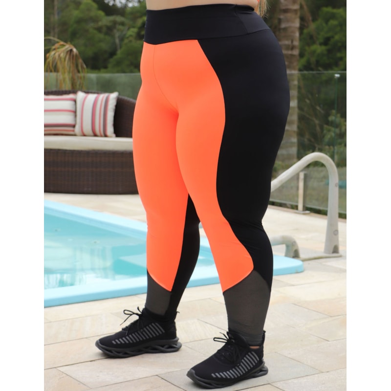 Calça Plus Size Fitness Laranja Neon e Preta com Tela nas Pernas | Ref: 4.4.4136-3701