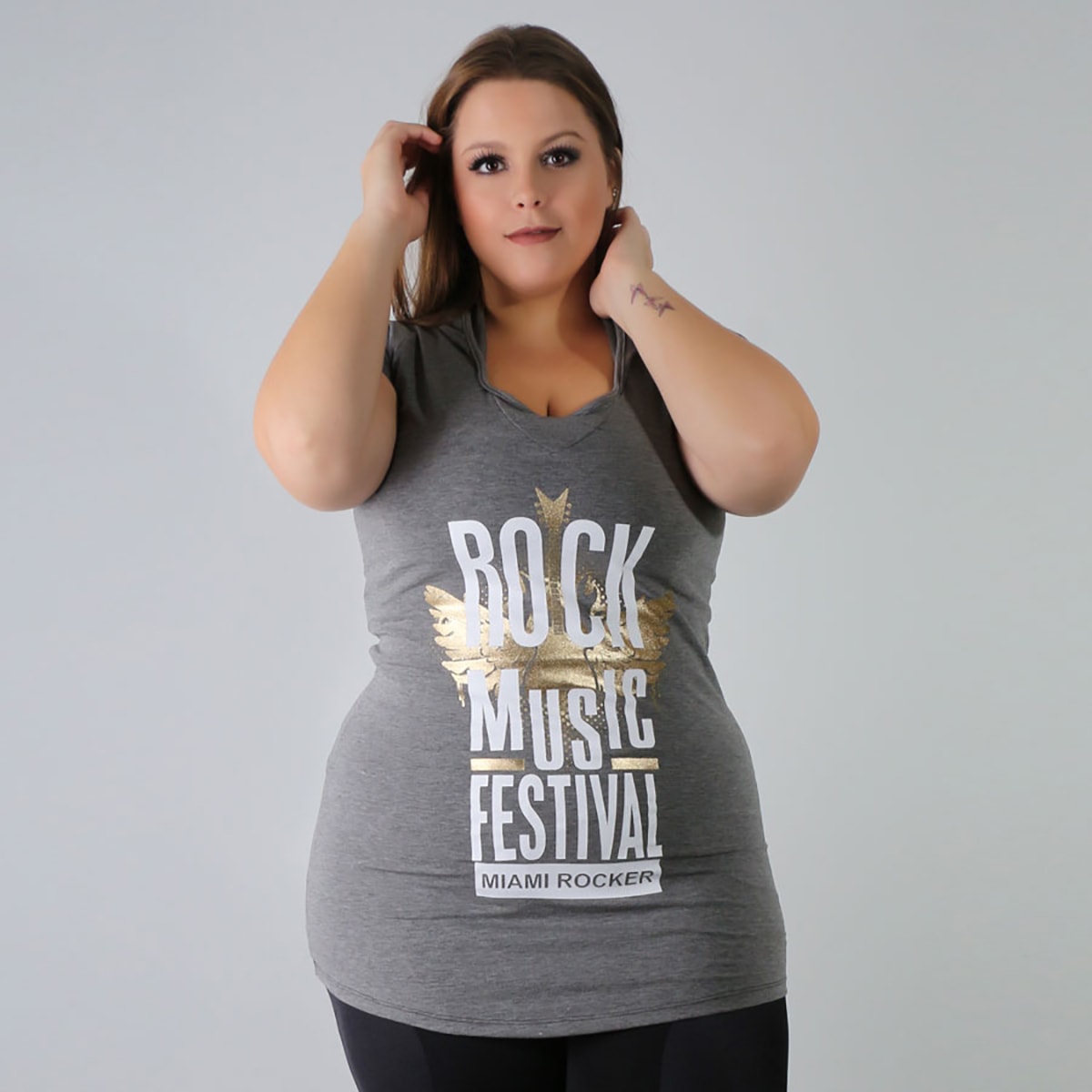 Camisetão Plus Size em Viscolycra Radiosa Grafite com Estampa | Ref: 4.4.4147ROCK-28