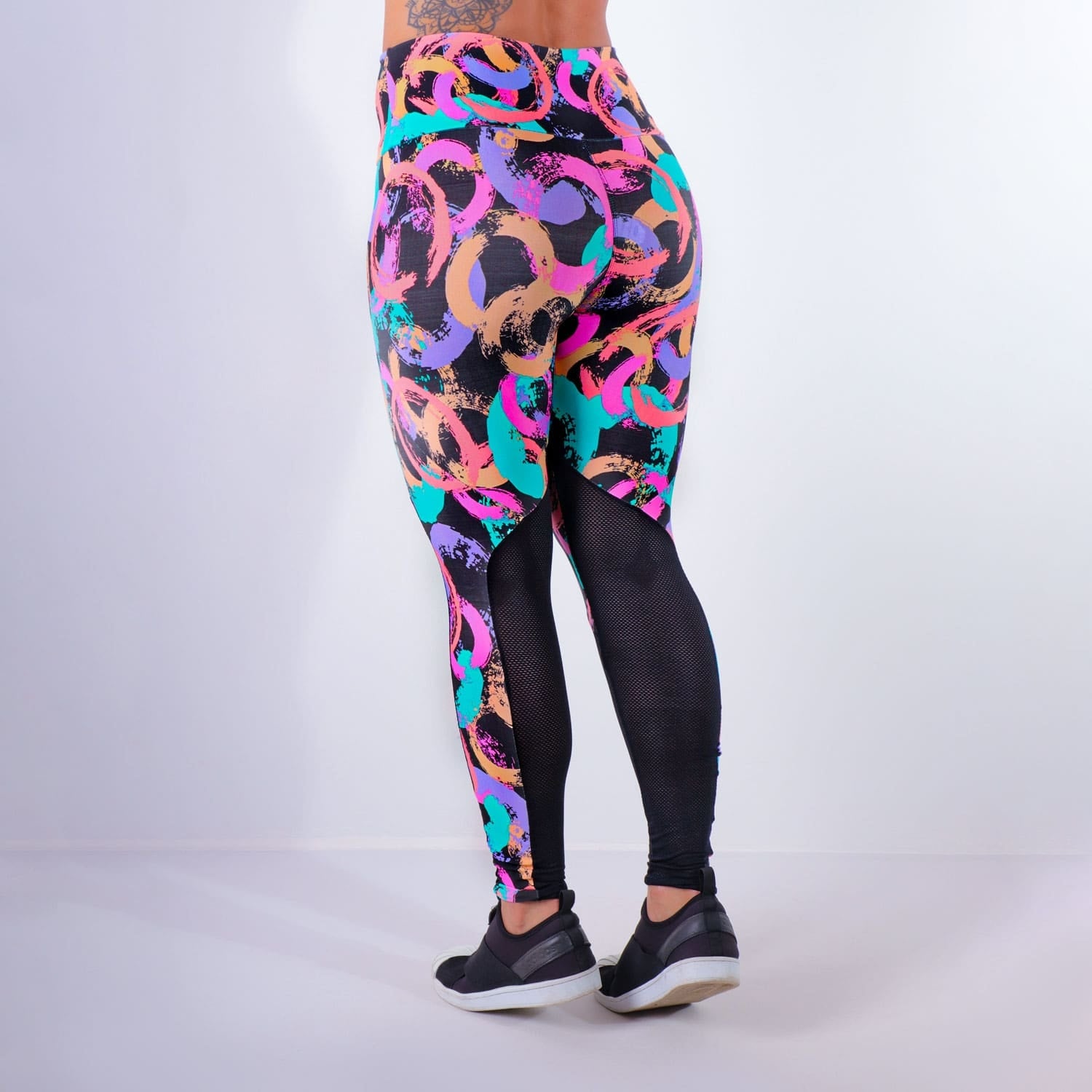 Calça Fitness Estampada com Recortes de Tela | Ref: 4.4.4159-3187