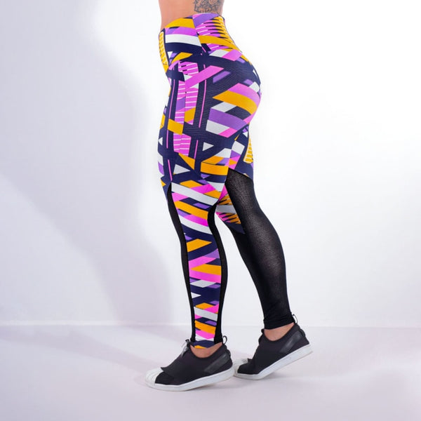 Calça Feminina Fitness Estampada com Tela Preta | Ref: 4.4.4159-3189