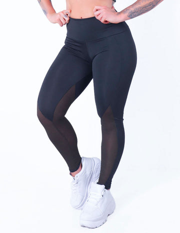 Calça Feminina Preta com Recortes de Tela | Ref: 4.4.4206-01