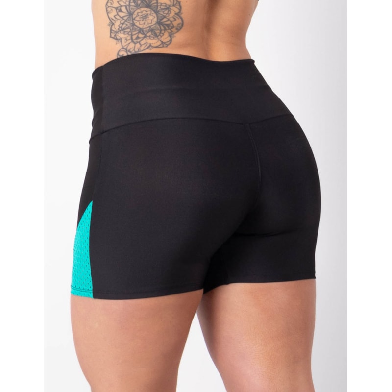 Short Fitness Preto com Recortes de Tela Verde | Ref: 4.4.4226-0105