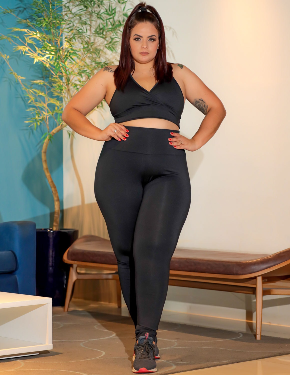 Calça Legging Plus Size Preta com Cós Alto | Ref: 4.4.4293-01