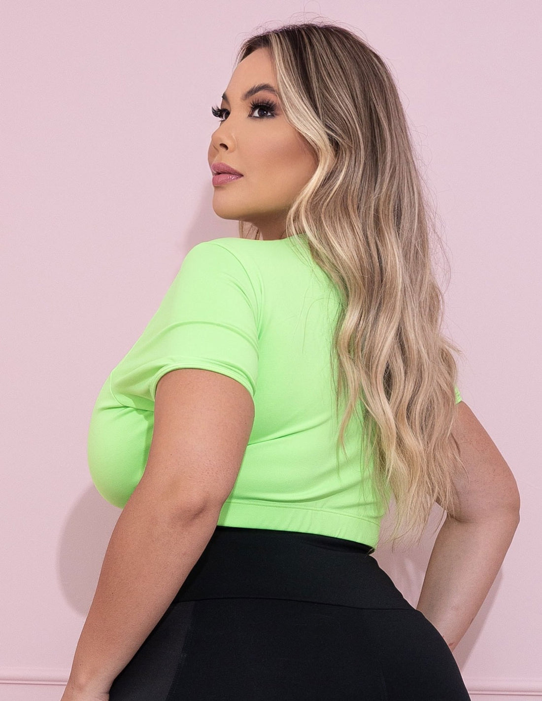 Cropped Fitness Plus Size Verde Neon sem Bojo | Ref: 4.4.4300-32