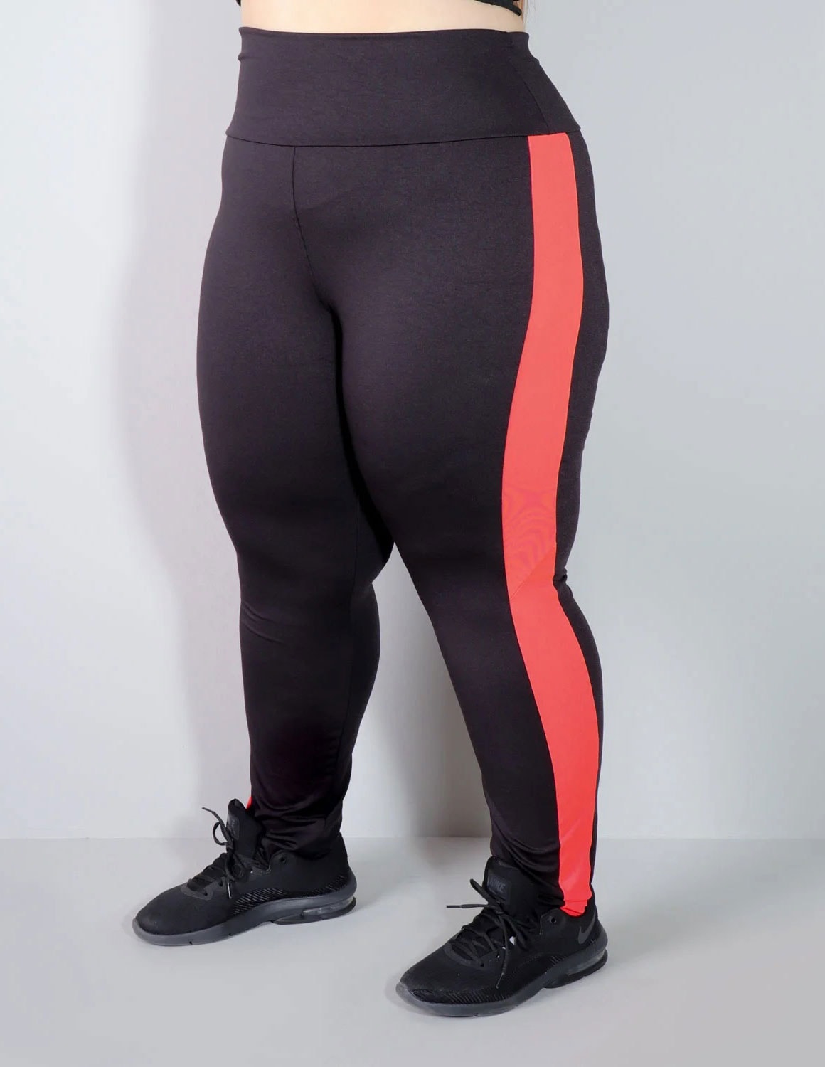 Calça Legging Plus Size Cós Alto com Recortes Laterais Laranja | Ref: 4.4.4308-0104