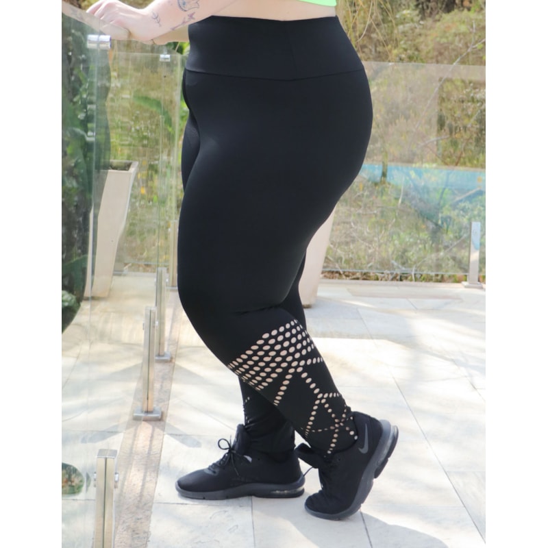 Calça Legging Plus Size Preta com Recortes a Laser | Ref: 4.4.4310-01
