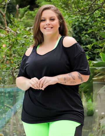 Blusa Plus Size Preta de Piquet de Poliéster | Ref: 4.4.4363-01