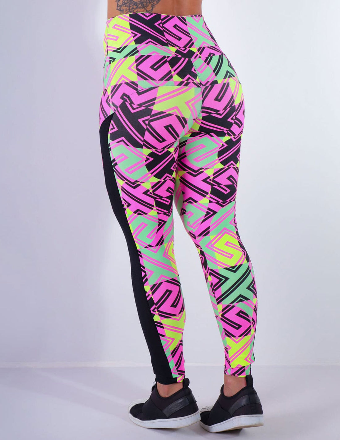 Calça Feminina Fitness Estampada com Tela | Ref: 4.4.4369-3183