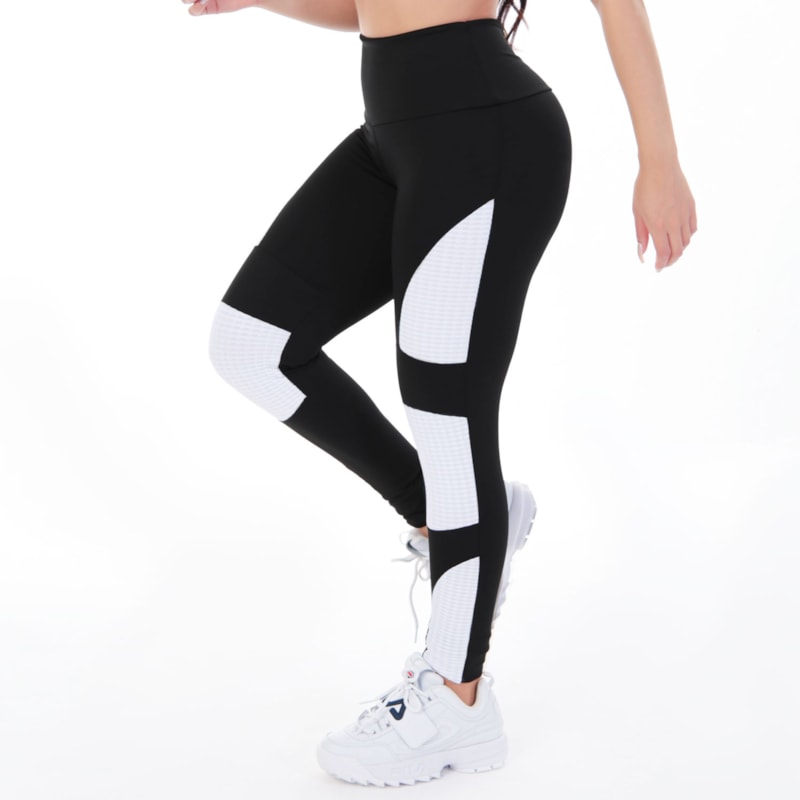 Calça Legging Preta com Recortes em Poliamida | Ref: 4.4.4374-0102