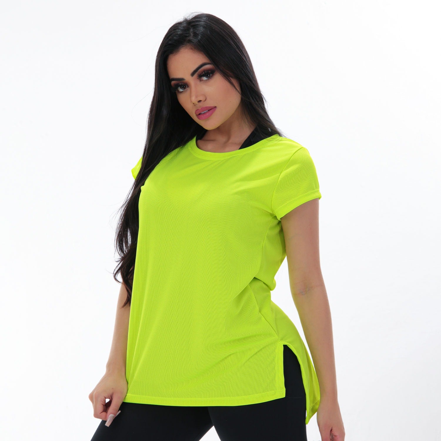 Blusa Fitness Alongada Amarelo Neon em Dry Fit com Manguinhas | Ref: 4.4.4385-36