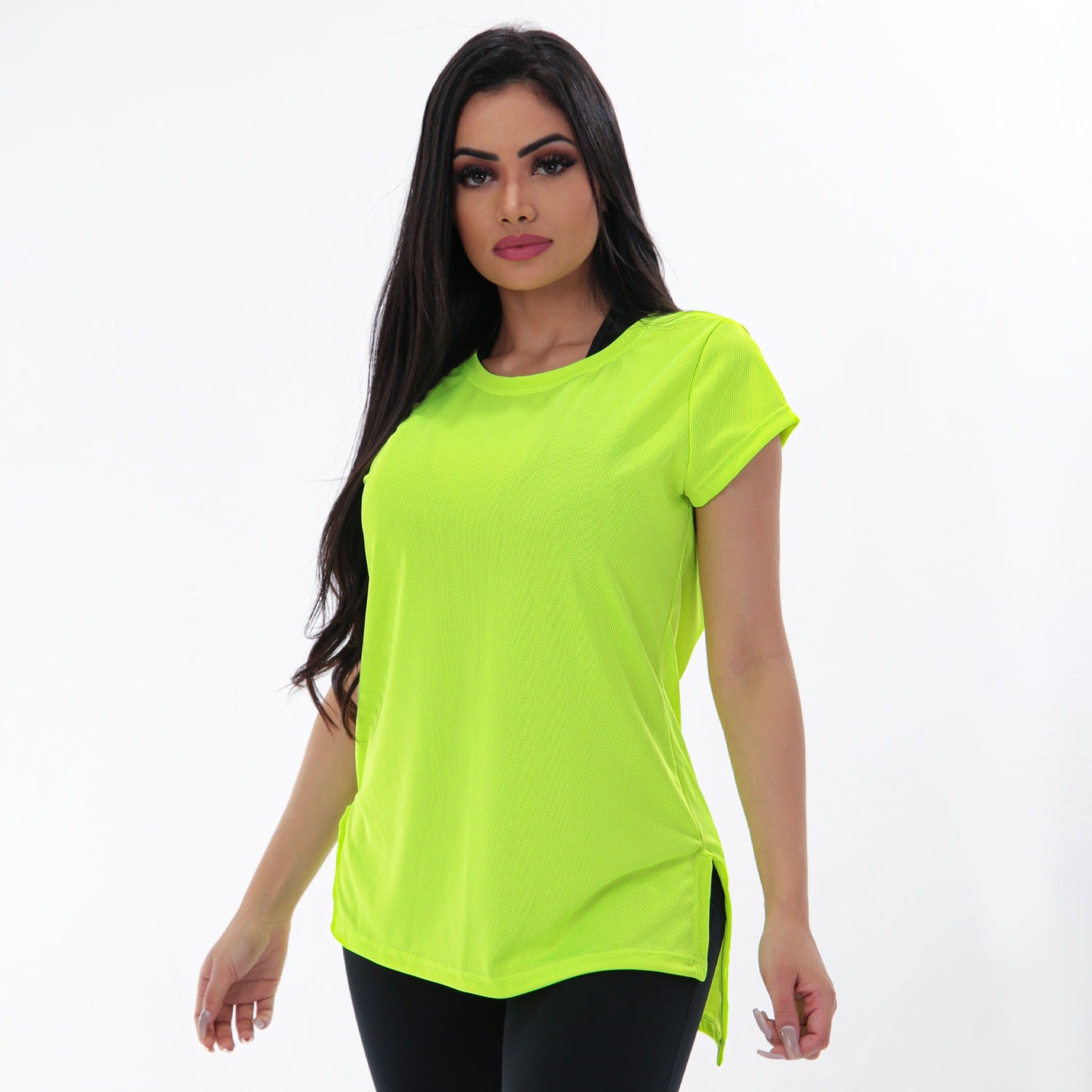 Blusa Fitness Alongada Amarelo Neon em Dry Fit com Manguinhas | Ref: 4.4.4385-36