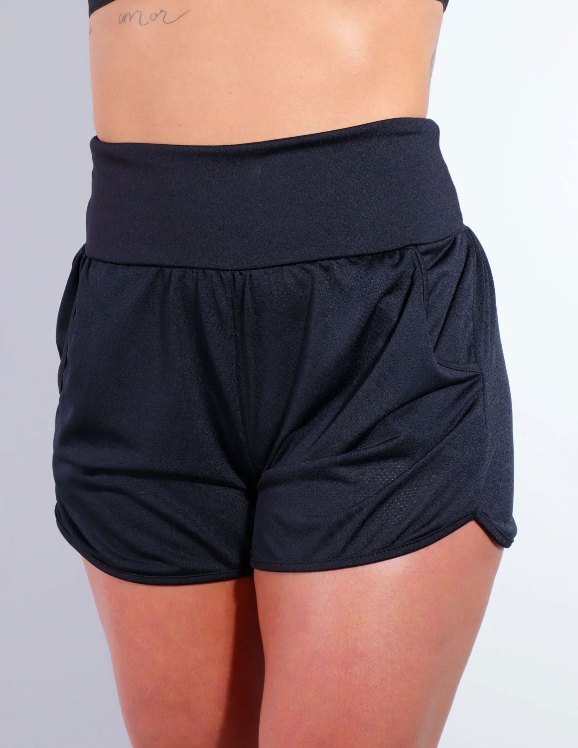 Short Preto Dry Fit com Bolsos | Ref: 4.4.4391-01