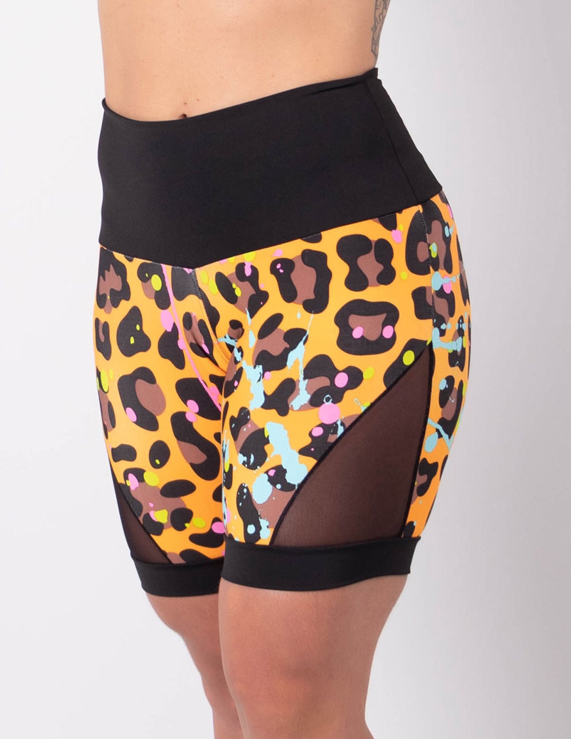 Shortinho Estampado com Recortes de Tela | Ref: 4.4.4404-3217