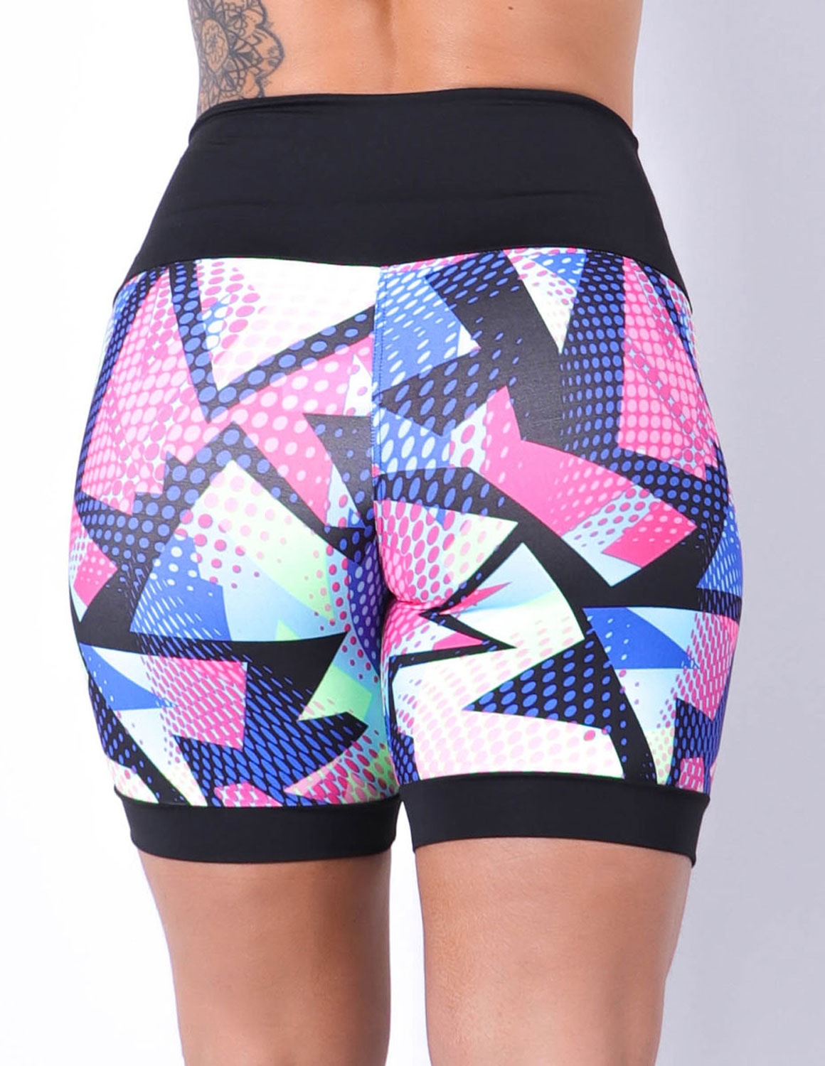 Shortinho Estampado com Recortes de Tela | Ref: 4.4.4404-3223