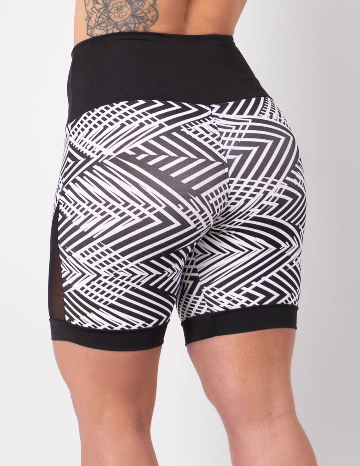 Shortinho Fitness Estampado com Tela nas Laterais | Ref: 4.4.4404-3231