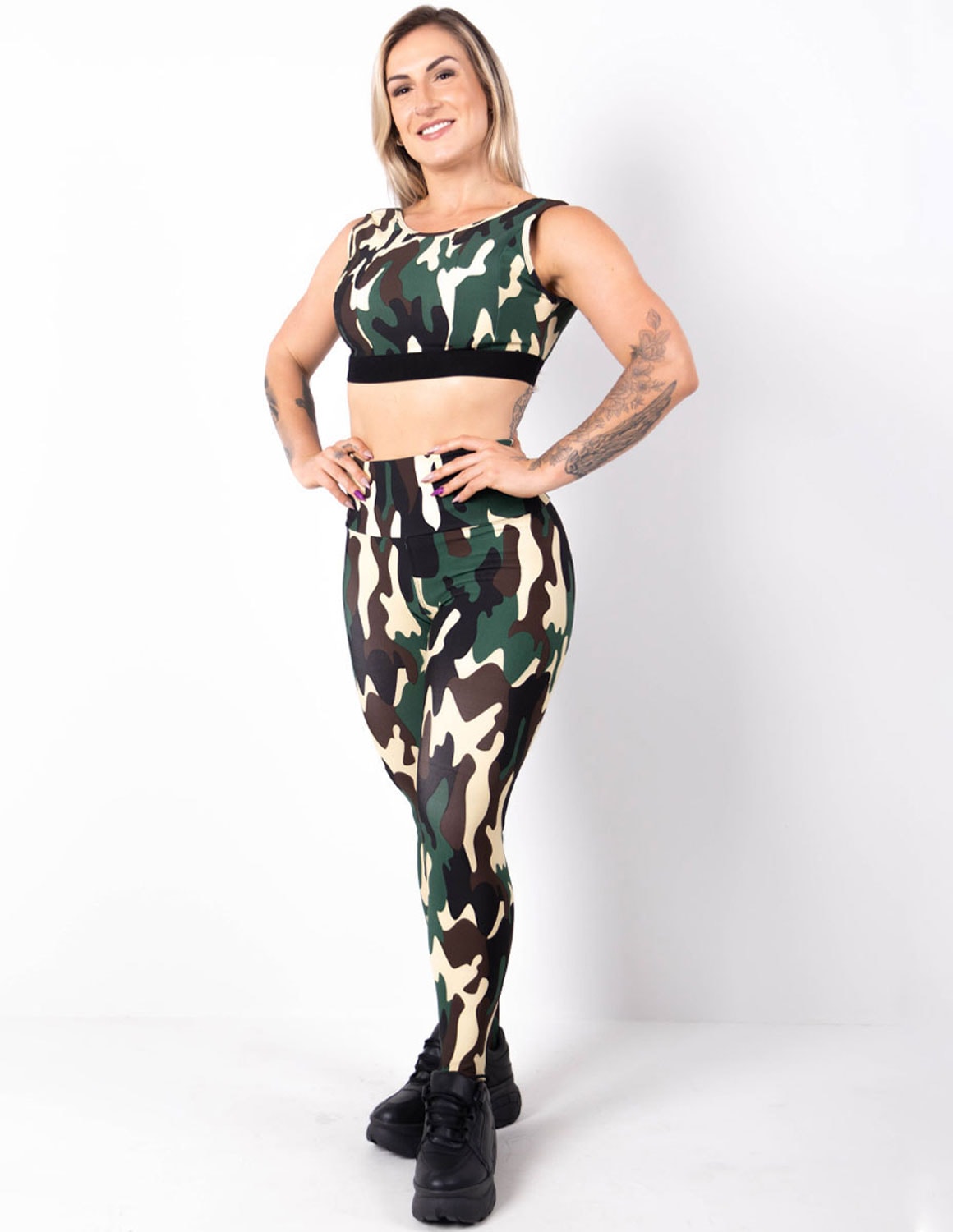 Cropped Fitness Feminino sem Bojo com Estampa Camuflada | Ref: 4.4.4413-852
