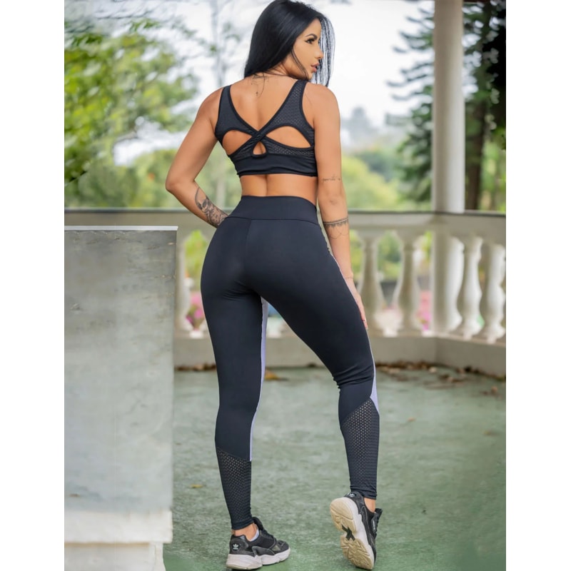 Conjunto Preto e Branco de Poliamida com Legging e Cropped com Bojo | Ref: 6.6.0090-0102