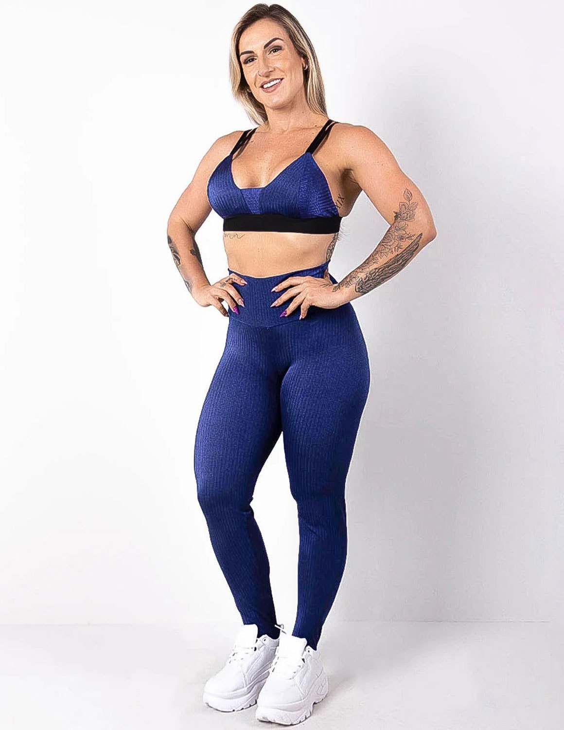 Conjunto Azul Marinho em Poliamida Texturizada Calça Cintura Alta e Top | Ref: 6.6.0107-18