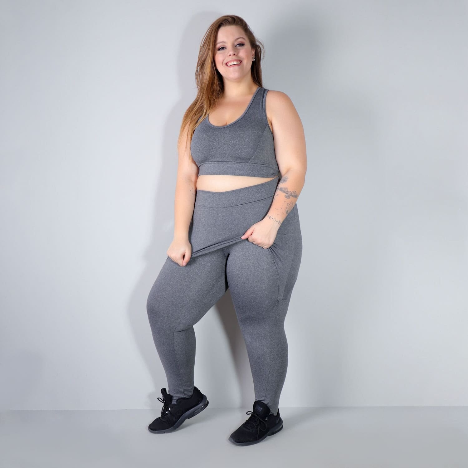 Conjunto Fitness Plus Size Mescla com Cropped e Calça Tapa Bumbum | Ref: 8.8.0036-03