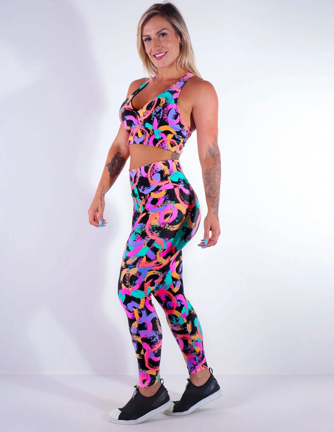 Conjunto Estampado com Calça Legging e Cropped com Bojo | Ref: 8.8.0145-3187