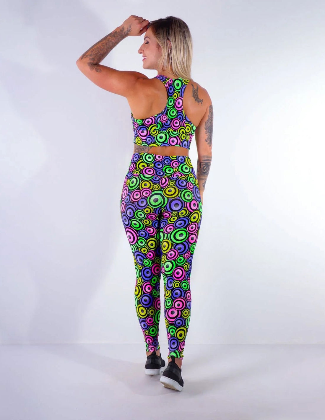 Conjunto Estampado com Cropped e Calça Legging | Ref: 8.8.0145-3200