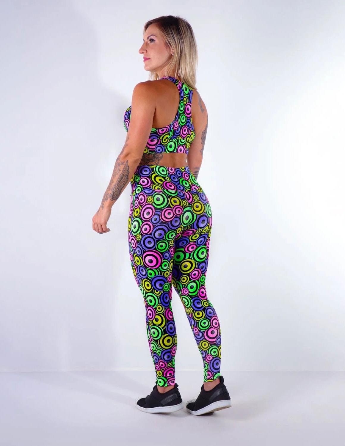 Conjunto Estampado com Cropped e Calça Legging | Ref: 8.8.0145-3200