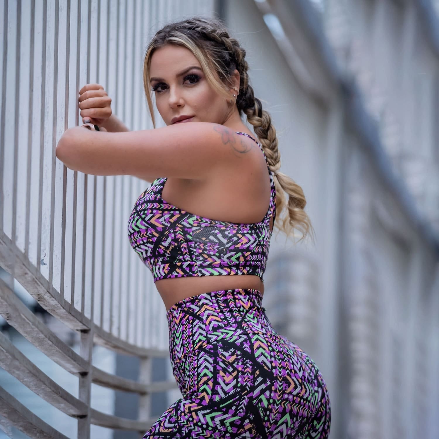 Conjunto Fitness Estampado com cropped e calça Cós Alto | Ref: 8.8.0147-3195