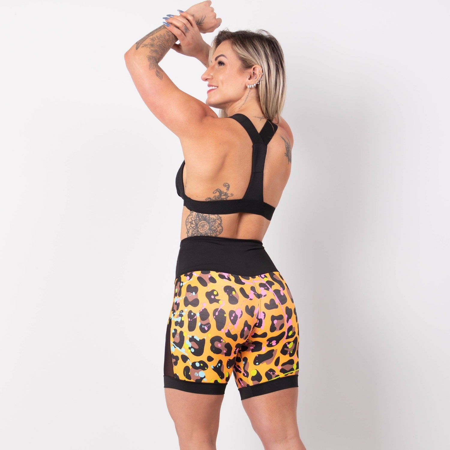 Conjunto Short Estampado com Recortes em Tela e Top com Bojo | Ref: 8.8.0177-3217