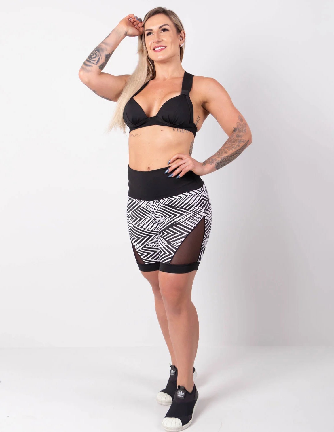 Conjunto Estampado Short com Recortes em Tela e Top com Bojo | Ref: 8.8.0177-3231