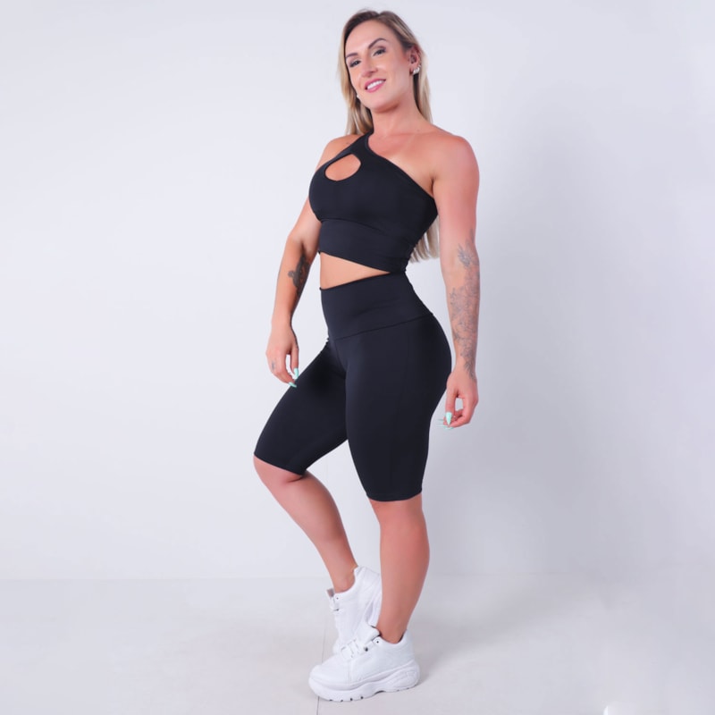 Conjunto Fitness Preto Cropped com Bojo e Bermuda Ciclista | Ref: 8.8.0184-01
