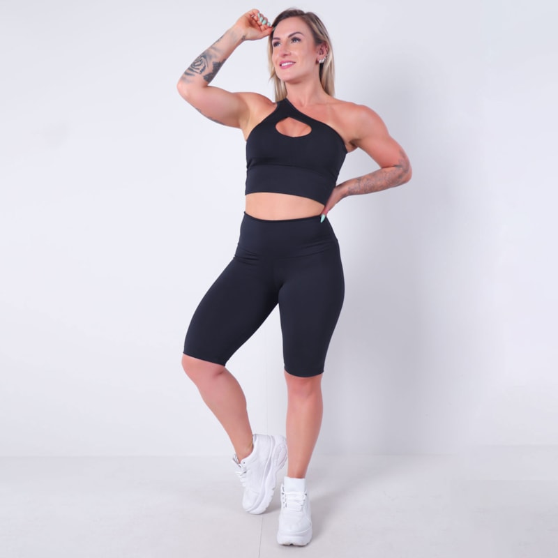Conjunto Fitness Preto Cropped com Bojo e Bermuda Ciclista | Ref: 8.8.0184-01
