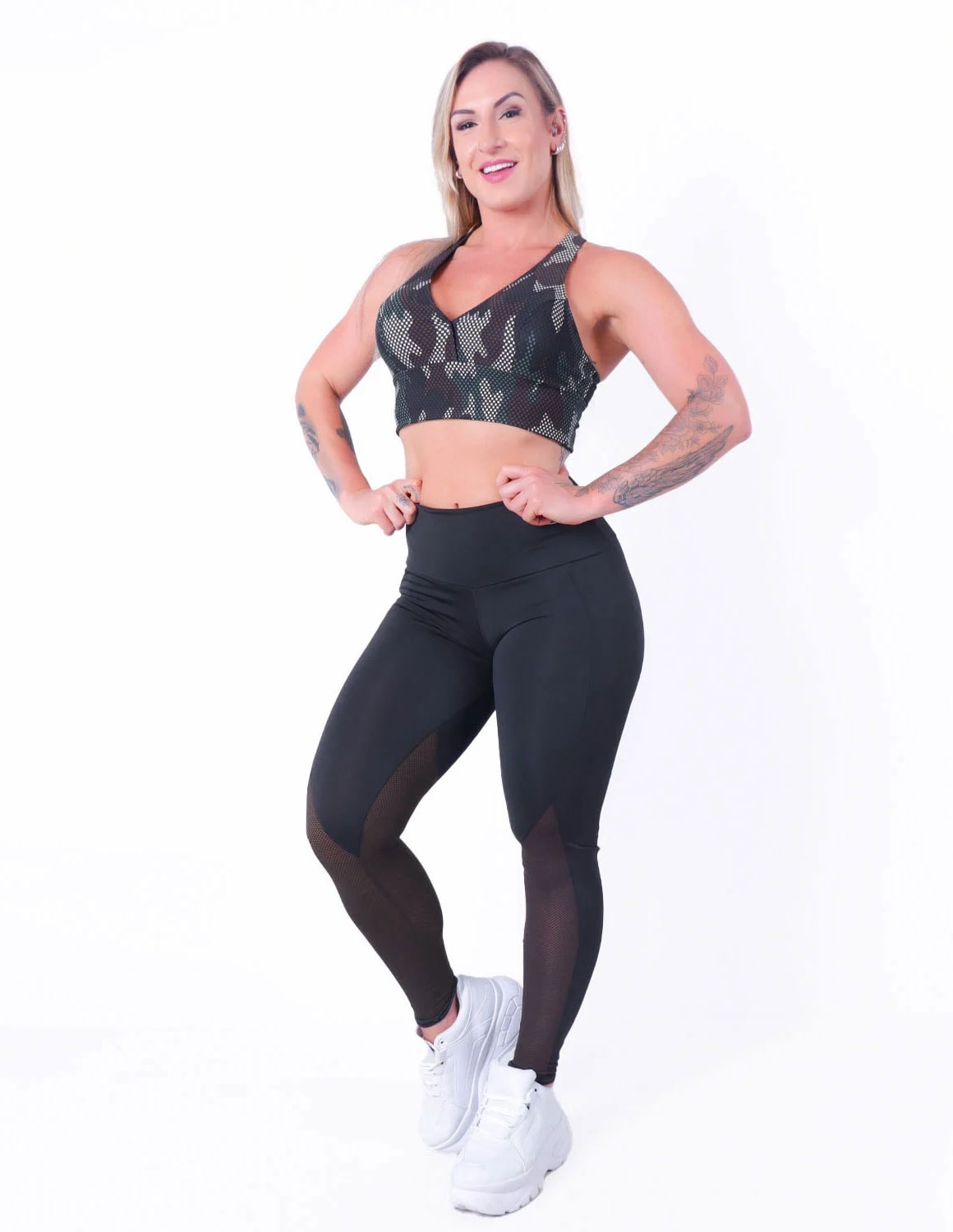 Conjunto Estampado com Calça Legging e Cropped com Bojo | Ref: 8.8.0192-3166