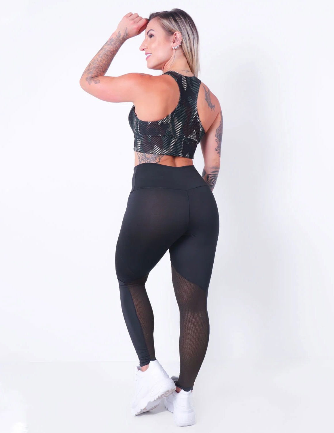 Conjunto Estampado com Calça Legging e Cropped com Bojo | Ref: 8.8.0192-3166