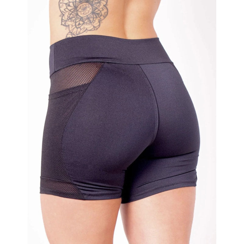 Bermuda Meia Coxa Preta com Bolsos Laterais e Recortes de Tela | Ref: 4.4.4397-01