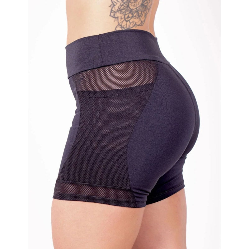 Bermuda Meia Coxa Preta com Bolsos Laterais e Recortes de Tela | Ref: 4.4.4397-01