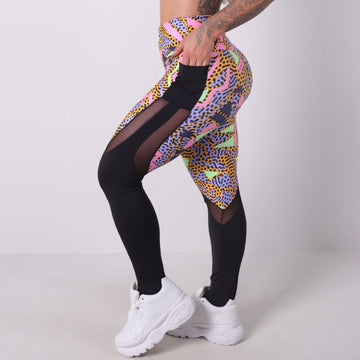 Calça Feminina Fitness Estampada com Bolsos e Tule | Ref: 4.4.1815-3186